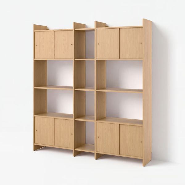 IKEA, вид спереди