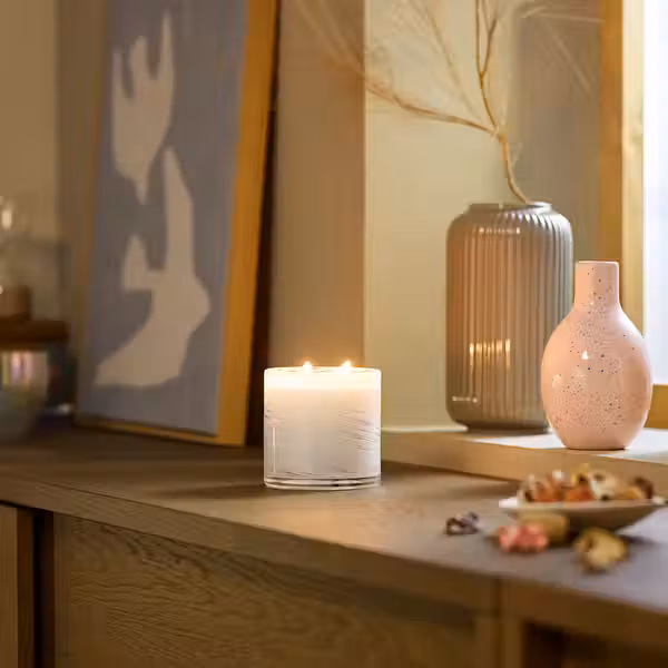 KRONSÅNGARE КРОНСОНГАРЕ Ароматическ свеча в стакане,2фитиля - фото 2