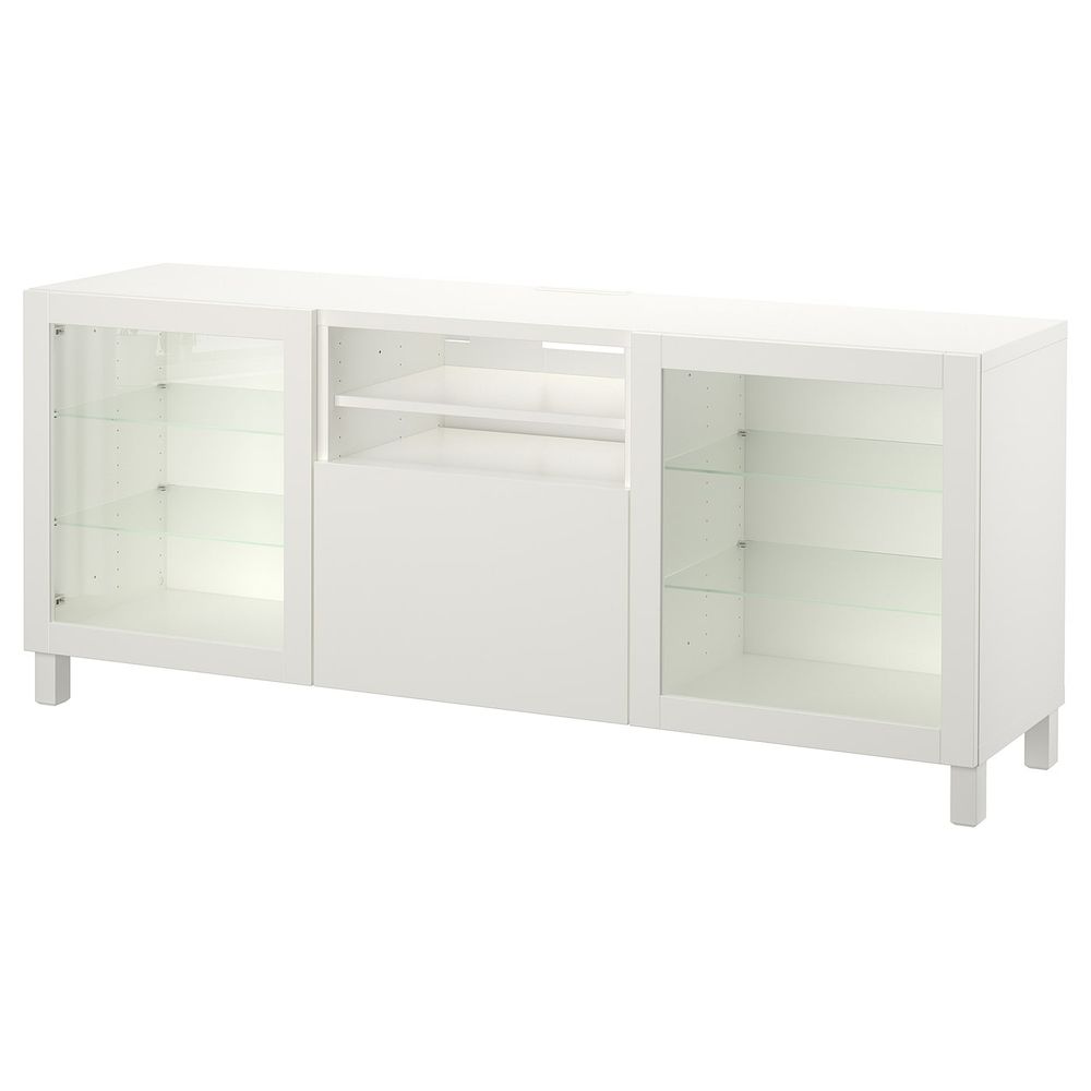 IKEA, вид спереди