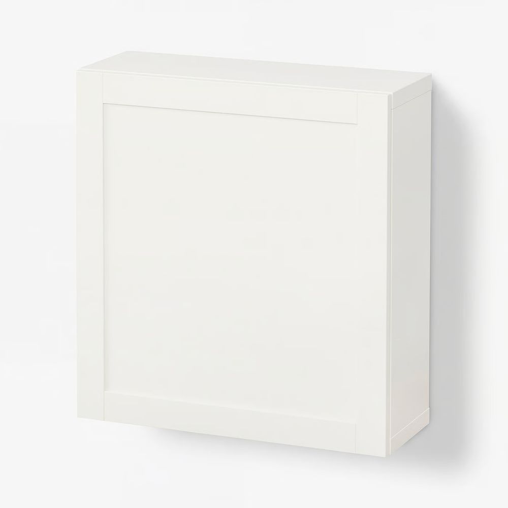 IKEA, вид спереди
