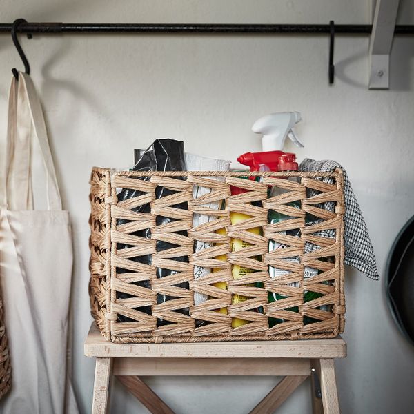 Корзина, пластик под ротанг коричневый 33x25x24 см IKEA INSVEP ИНСВЕП 504.768.06 - схема-чертеж с размерами