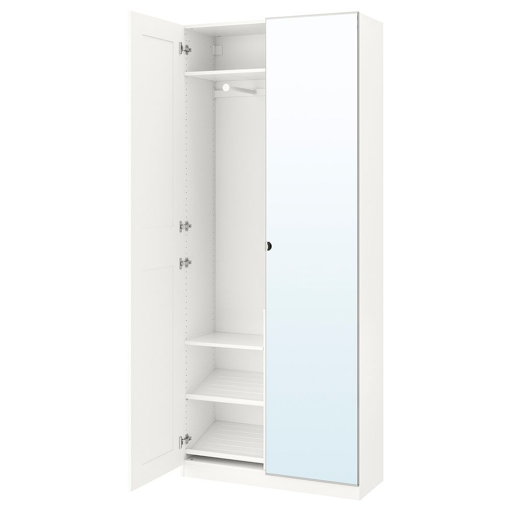IKEA, вид спереди