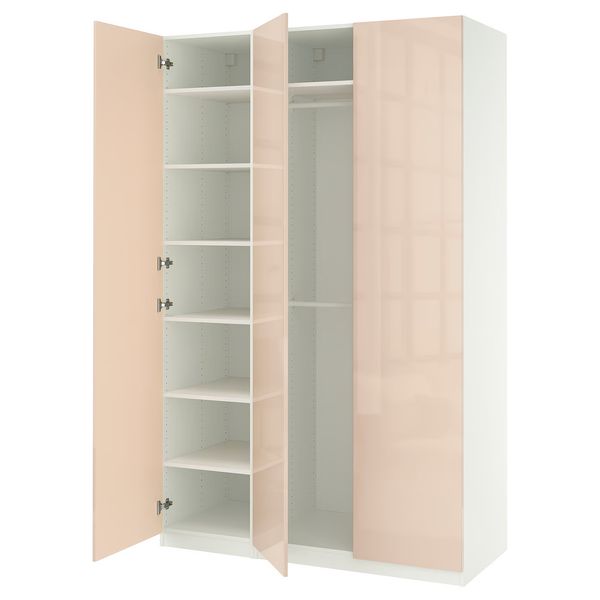 IKEA, вид спереди