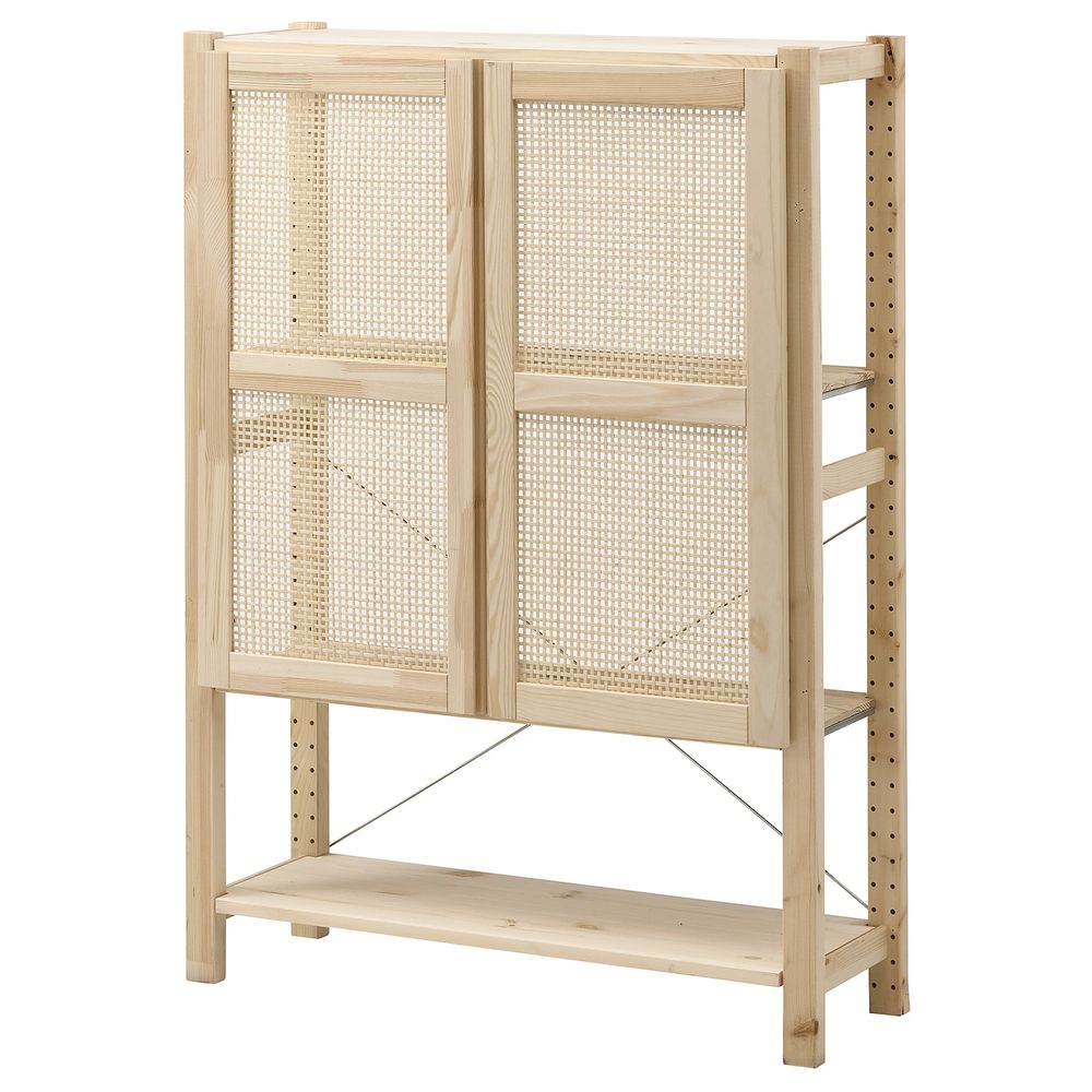 IKEA, вид спереди