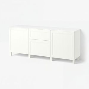 IKEA, вид спереди