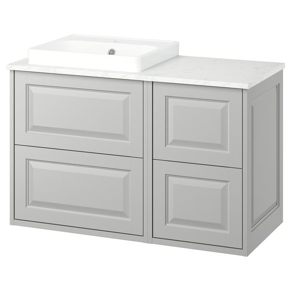 IKEA, вид спереди