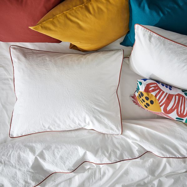 Пододеяльник и 2 наволочки, белый, красный 200x200/50x70 см IKEA KUNGSBLOMMA КУНГСБЛОММА 504.231.63 - фото 3