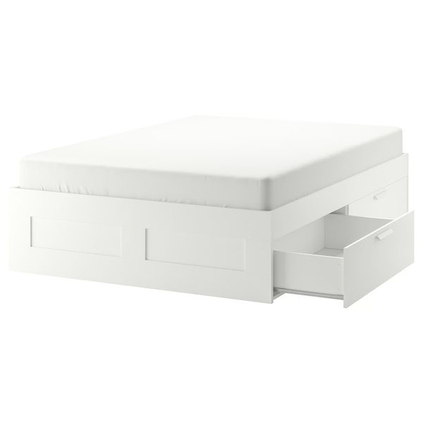 IKEA, вид спереди
