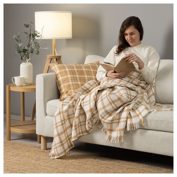 Плед, белый темно-бежевый, клетка, 130x170 см IKEA SIKELVINGE 905.736.07 - фото 5