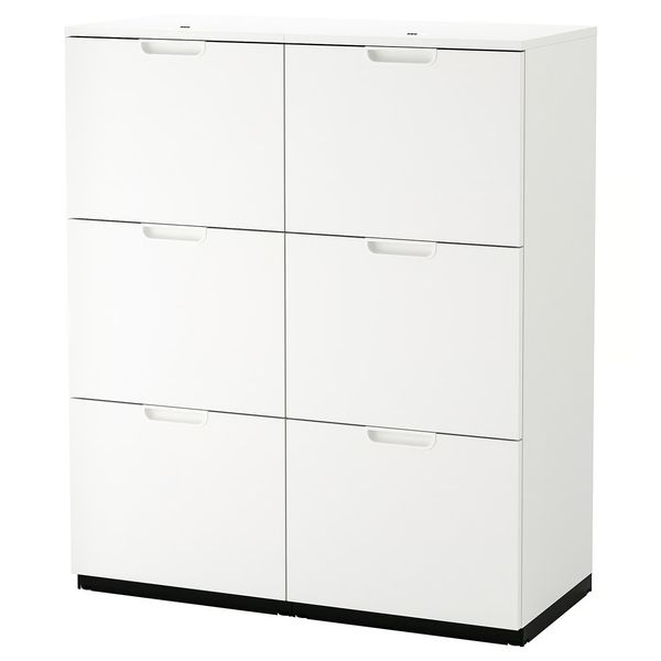 IKEA, вид спереди