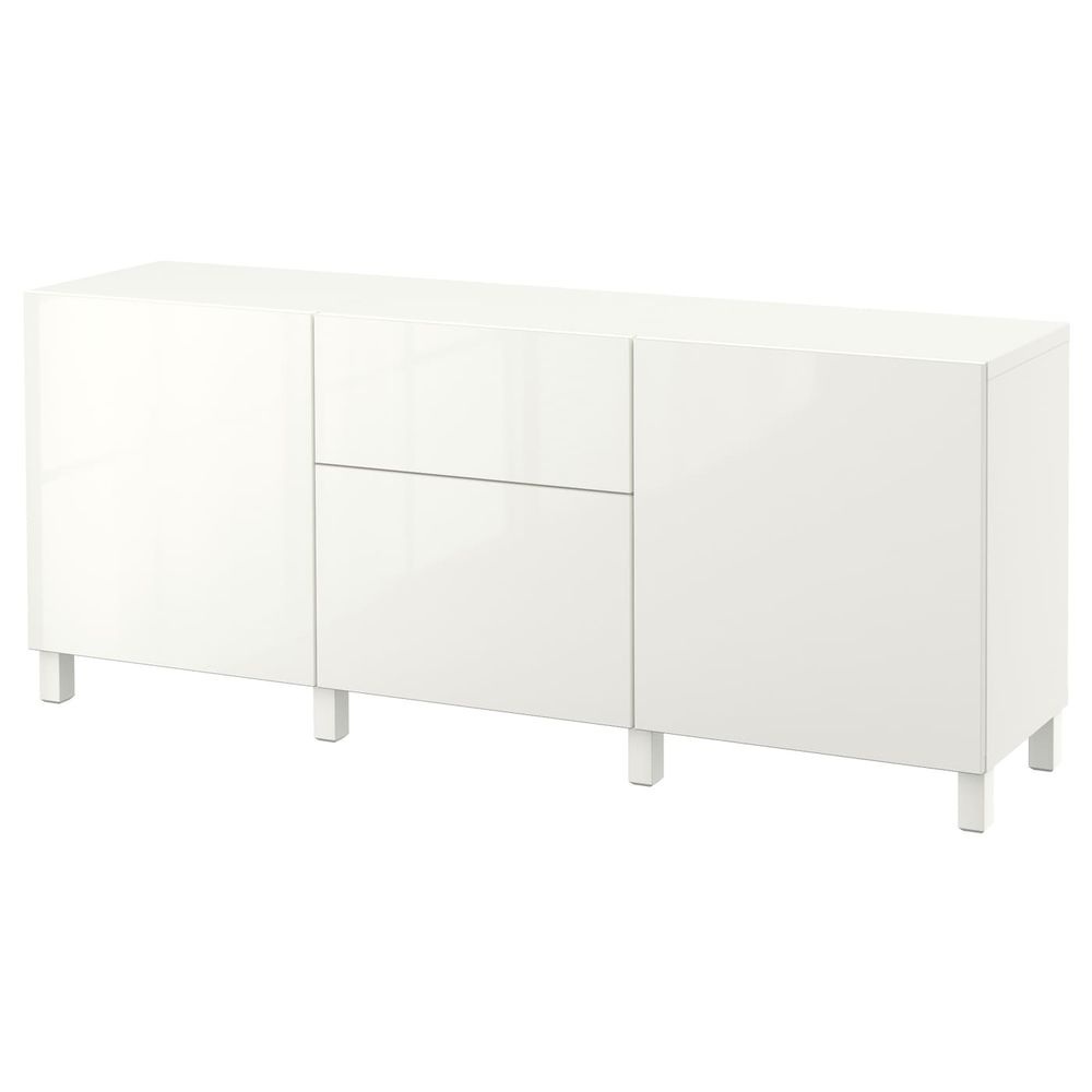 IKEA, вид спереди