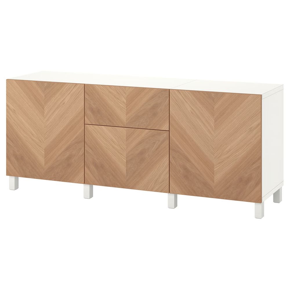 IKEA, вид спереди