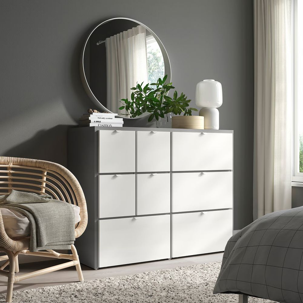 IKEA, вид спереди