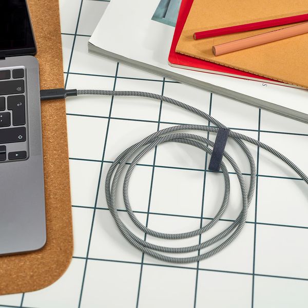 RUNDHULT Кабель USB-C–USB-C - черный/белый 1.5 м/100 Вт - фото 4