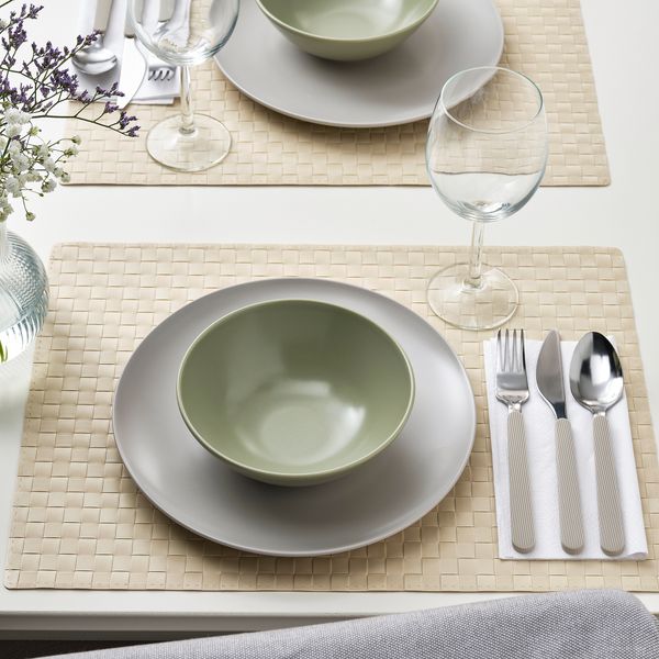 IKEA, дополнительный ракурс - схема-чертеж с размерами