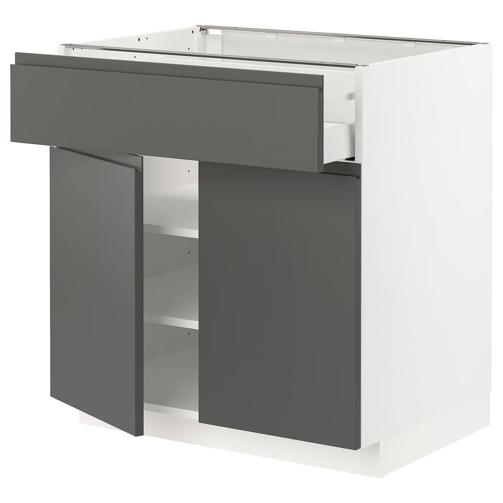 IKEA, вид спереди