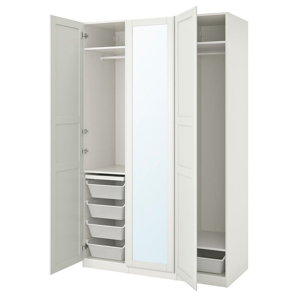 IKEA, вид спереди