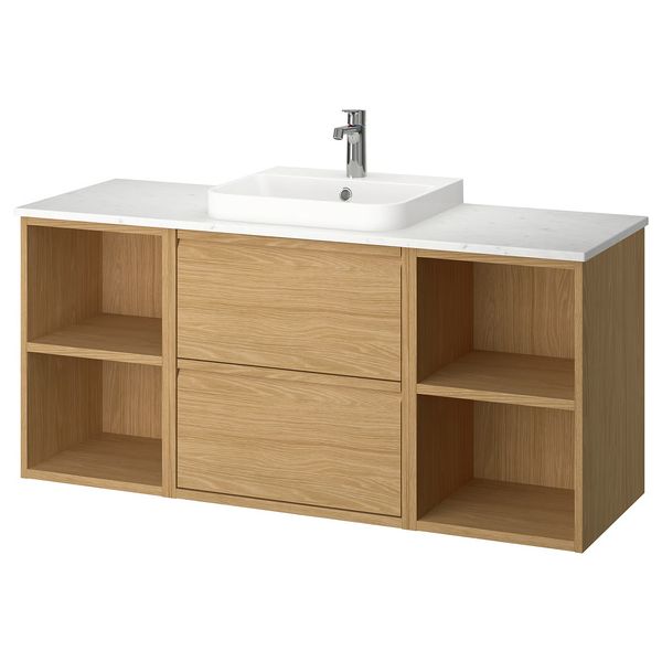 IKEA, вид спереди