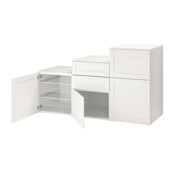 IKEA, вид спереди