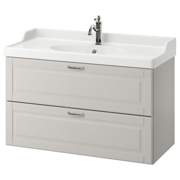 IKEA, вид спереди