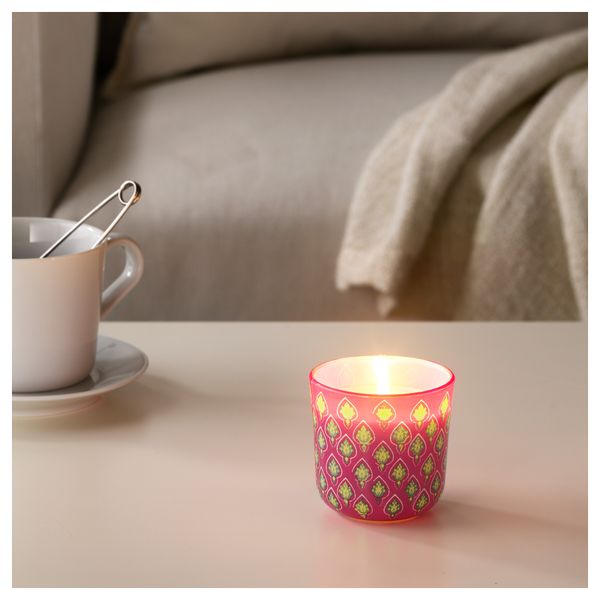 Ароматическая свеча в стакане СОММАР 2017, Клубника и гуава, розовый (8 см) - фото 2