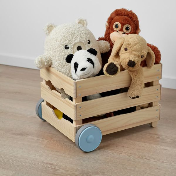 IKEA, вид спереди