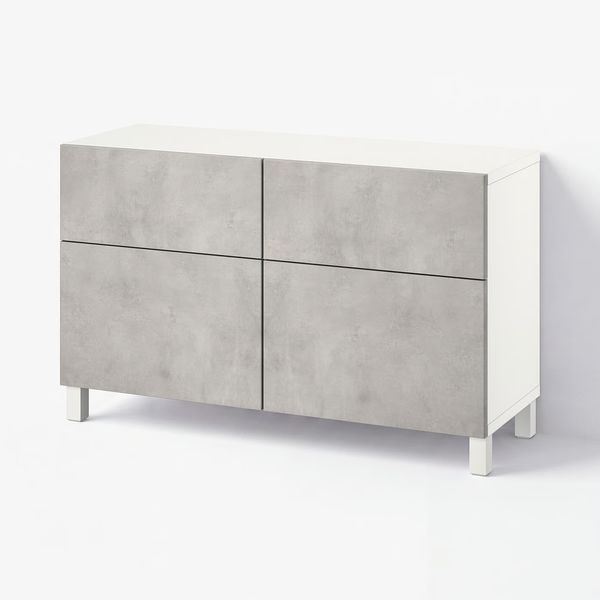 IKEA, вид спереди