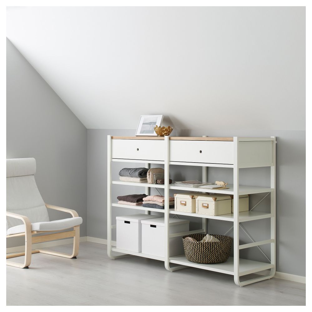 IKEA, вид спереди