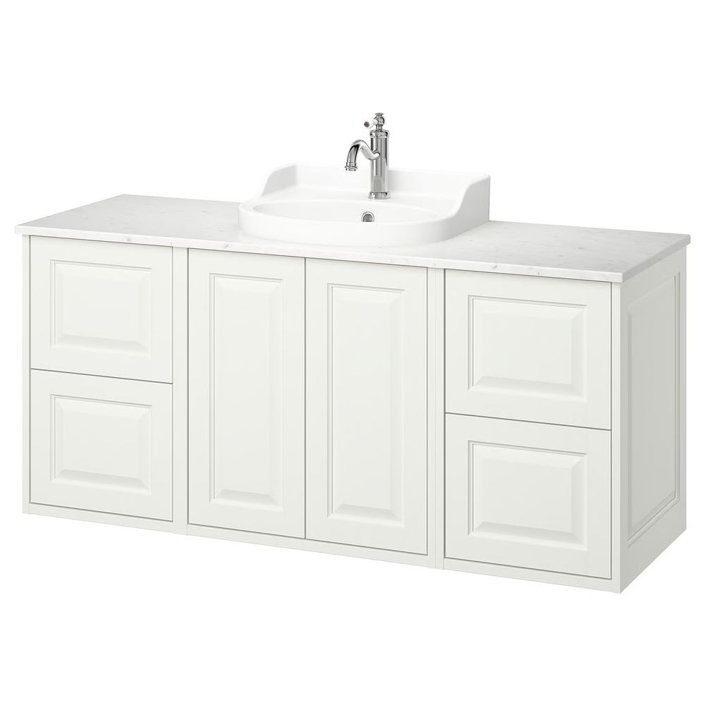 IKEA, вид спереди
