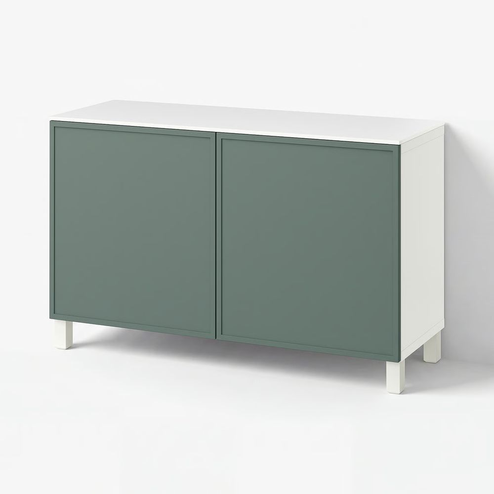 IKEA, вид спереди
