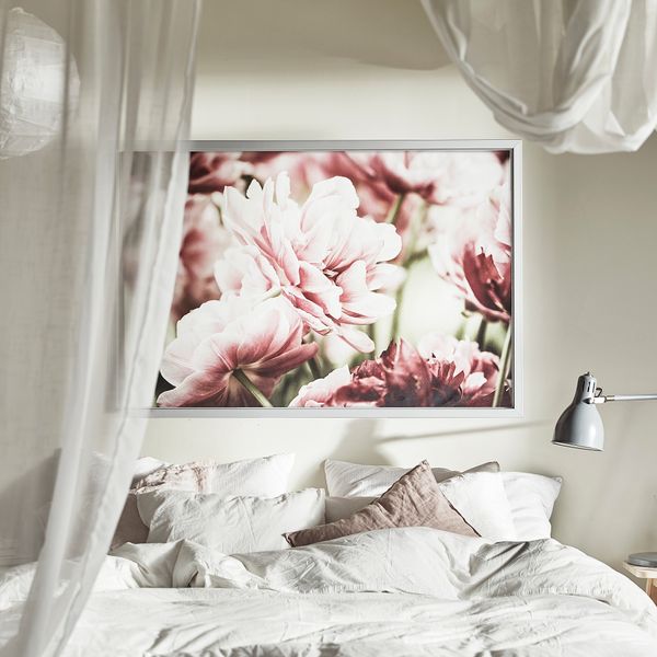 Картина с рамой, светло-розовые тюльпаны, цвет алюминия, 118x78 см IKEA BJÖRKSTA БЬЁРКСТА 994.167.26 - фото 3