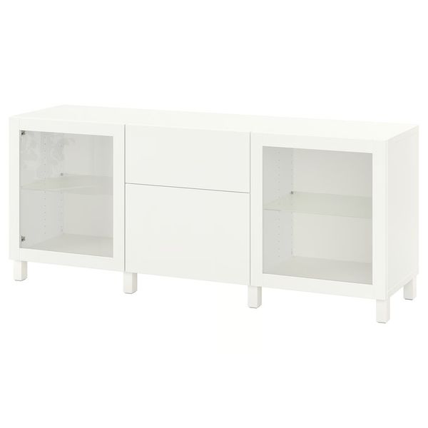 IKEA, вид спереди