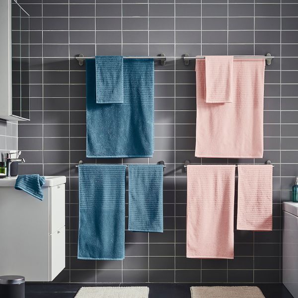 Банное полотенце, синий 70x140 см IKEA VÅGSJÖN ВОГШЁН 804.880.49 - фото 3