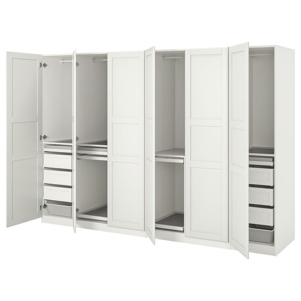 IKEA, вид спереди