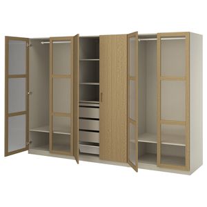 IKEA, вид спереди