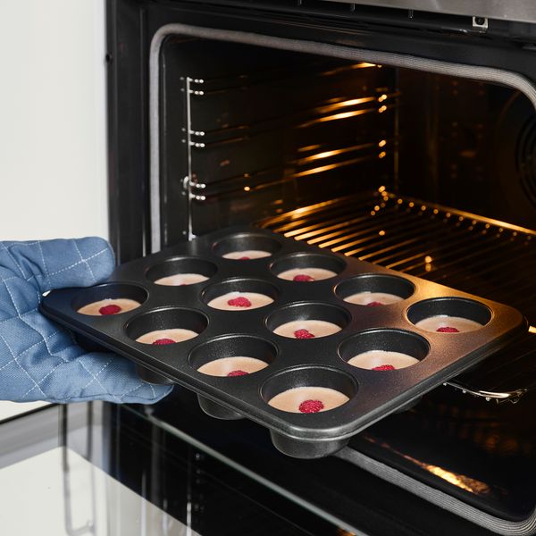 Форма для выпечки, антипригарное покрытие темно-серый, 38x27 см IKEA MÅNTAGG 305.563.14 - фото 3