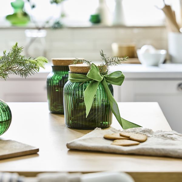 Банка с крышкой, пробка, стекло зеленый, 15 см IKEA VINTERFINT 305.786.79 - фото 2