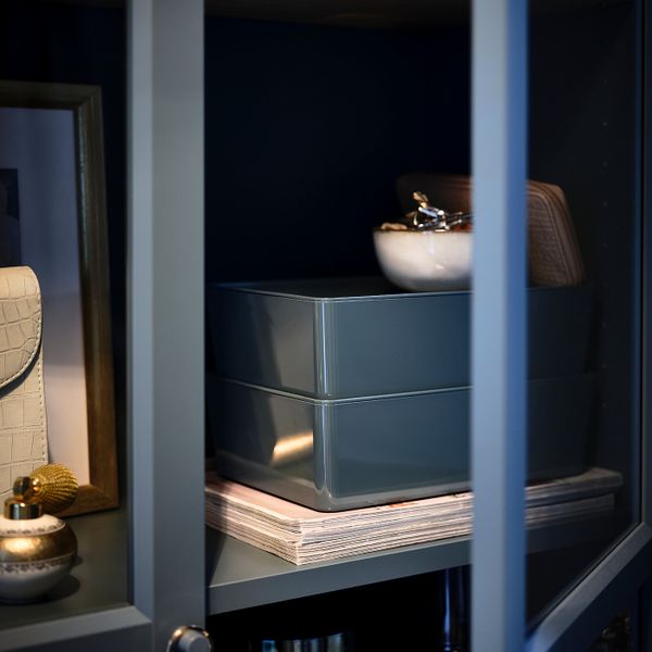 Шкаф книжный со стеклянными дверьми, серо-бирюзовый/дубовый шпон, беленый 80x30x202 см IKEA BILLY БИЛЛИ 004.662.68 - фото 9