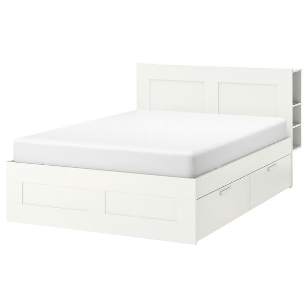 IKEA, вид спереди