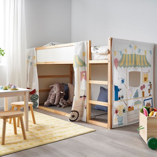 IKEA, дополнительный ракурс