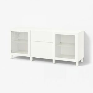 IKEA, вид спереди