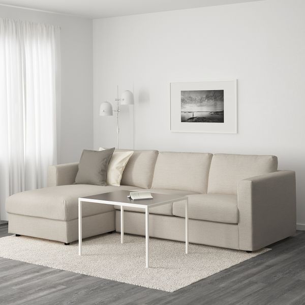 IKEA, вид спереди