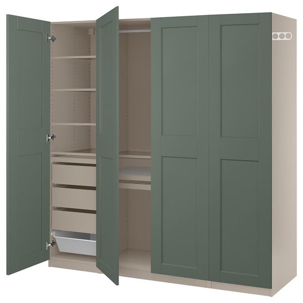 IKEA, вид спереди