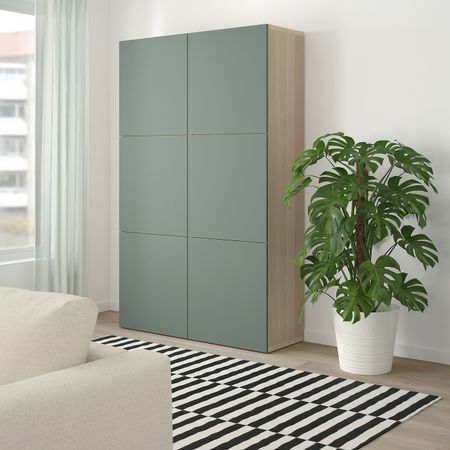 Комбинация для хранения с дверцами, под беленый дуб/Нотвикен серо-зеленый 120x42x192 см IKEA BESTÅ БЕСТО 893.025.89