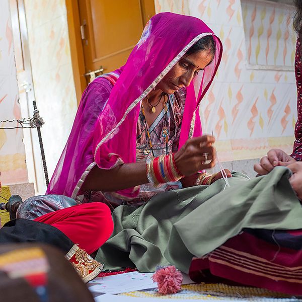 Чехол на подушку, ручная работа зеленый, розовый 40x65 см IKEA MOAKAJSA МОАКАЙСА 104.676.77 - схема-чертеж с размерами