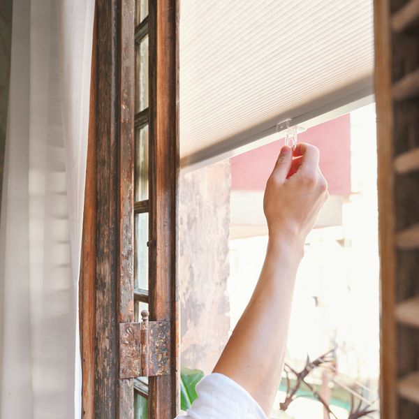 Сотовые жалюзи, белый 140x155 см IKEA HOPPVALS ХОППВАЛС 703.706.15 - фото 3