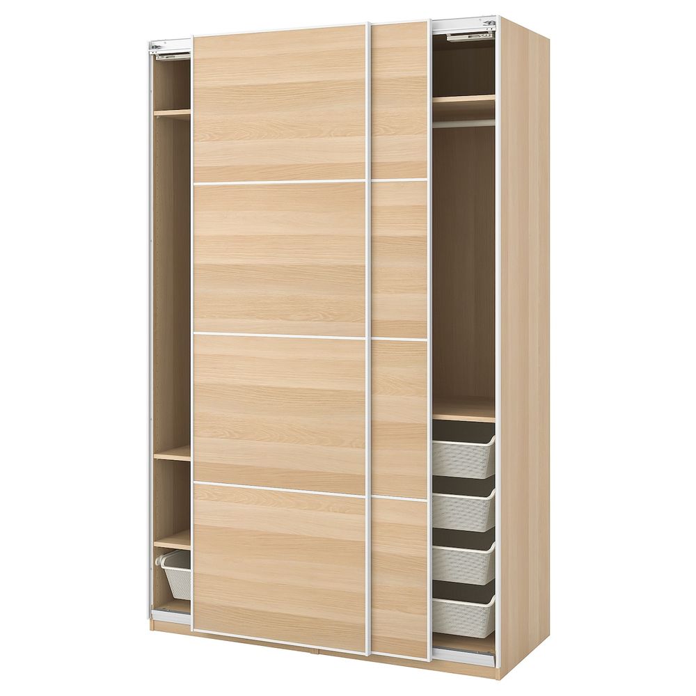 IKEA, вид спереди