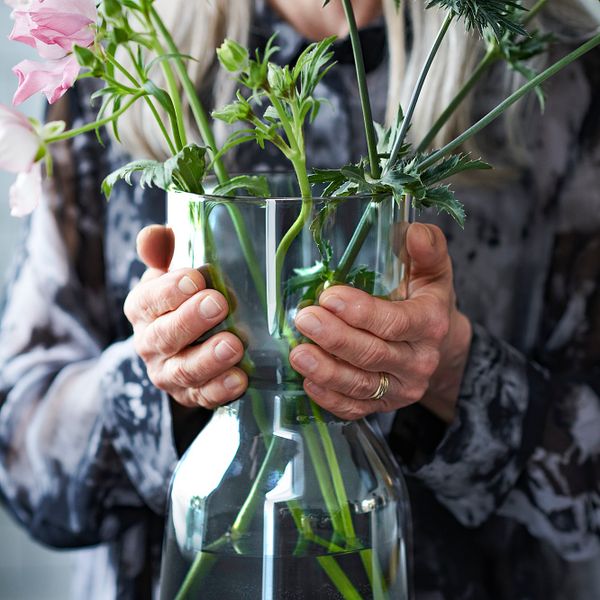 Ваза, светло-серый 30 см IKEA OMTÄNKSAM ОМТЭНКСАМ 704.694.66 - фото 3