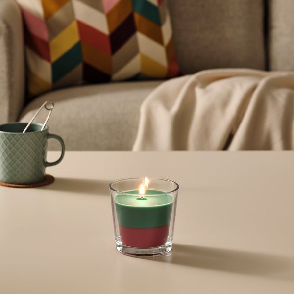 Ароматическая свеча в стакане, Кокос и цветы/зеленый, розовый 9 см IKEA FORTGÅ ФОРТГО 104.825.69 - фото 2