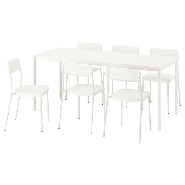 IKEA, вид спереди